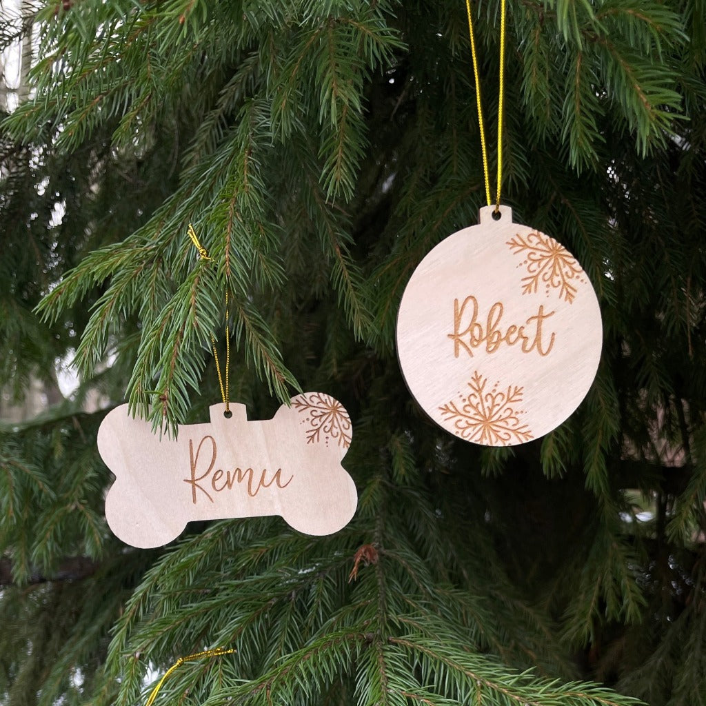 For dogs | Christmas tree ornament with your own name