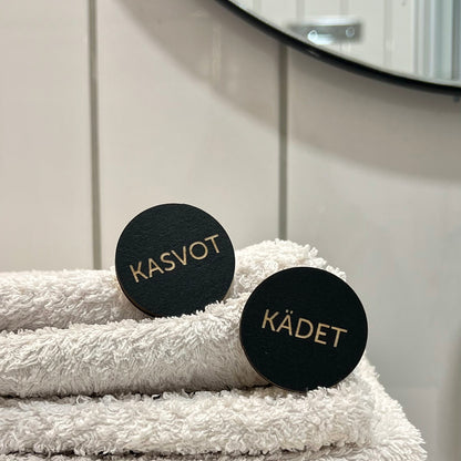 Personalized Bathroom Wooden Towel Sign: Custom Engraved Birch Plywood from Finland | Small Round Towel Identifier | Name Engraving